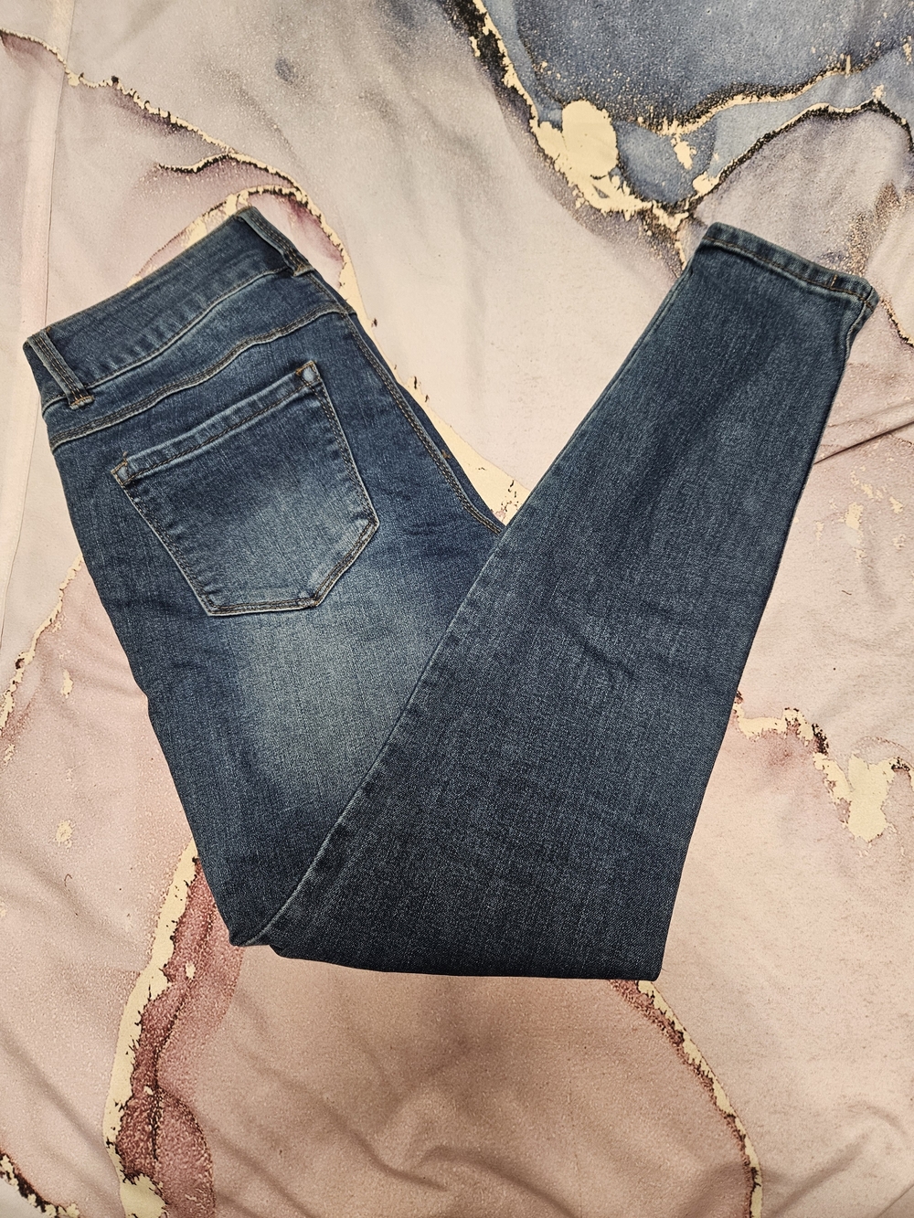 d. jeans Women’s Skinny Mid-Blue Stretch Jeans
